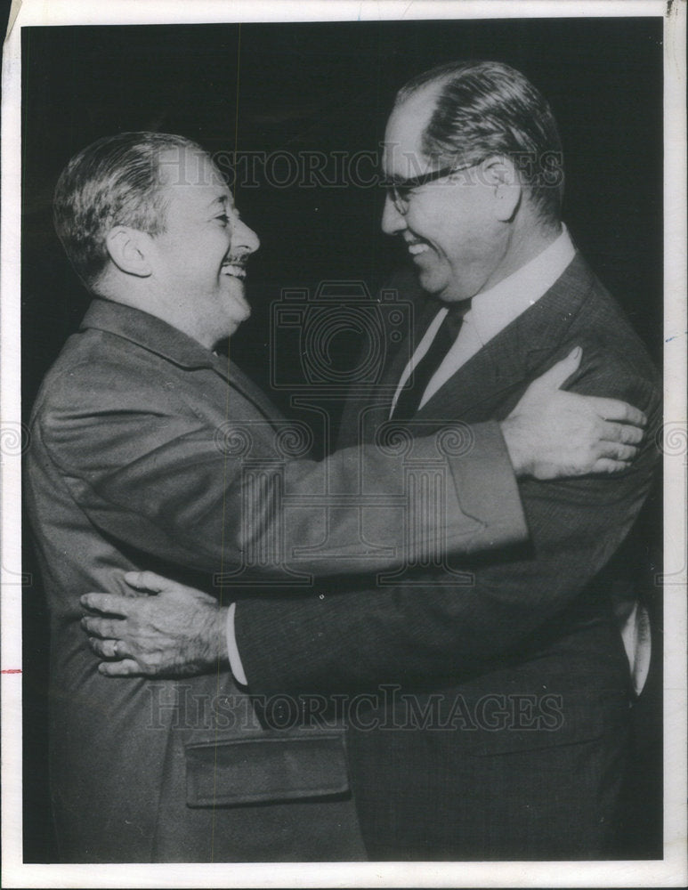 1964 Press Photo Teodoro Moscoso Carlos Sanz de Santamaria Alliance Progress - Historic Images