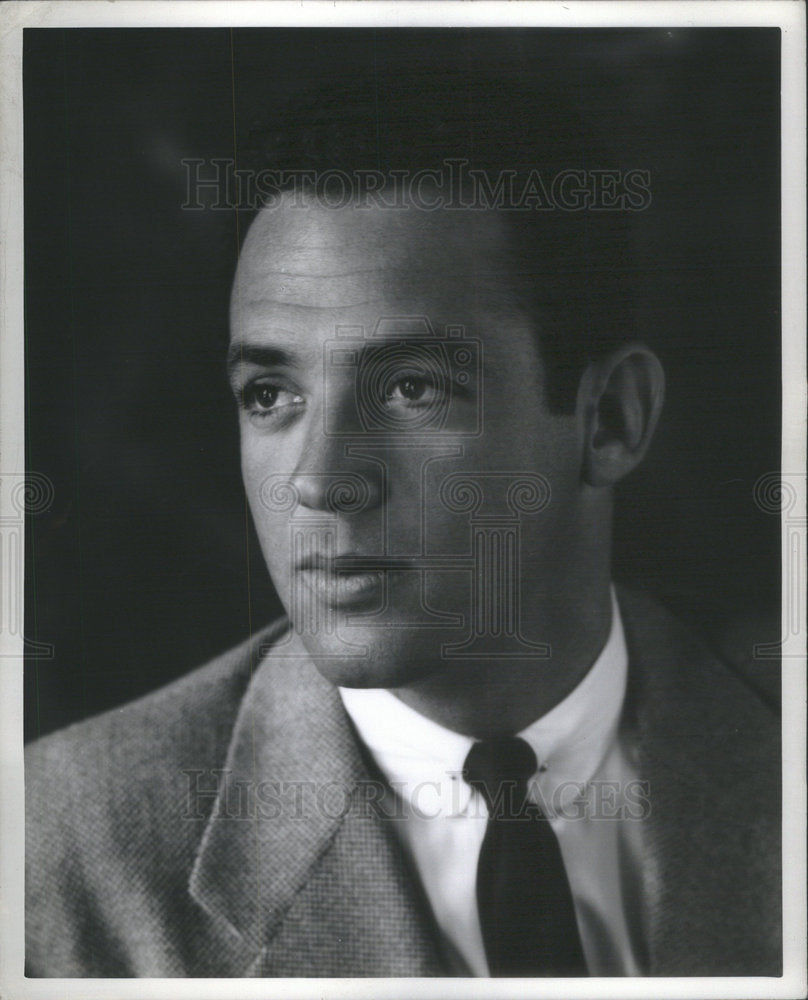 1956 Press Photo Jerry Paris As Hildy Johnson In The Front Page - Historic Images