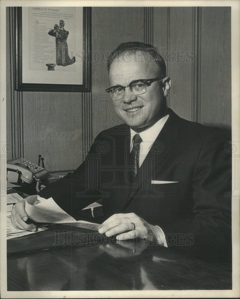 1962 Press Photo Louis J. Pantle executive assistant - Historic Images