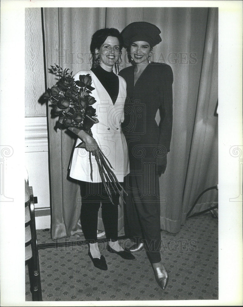 1992 Designer Of The Year Peggy Martin At Apparel Industry Awards - Historic Images