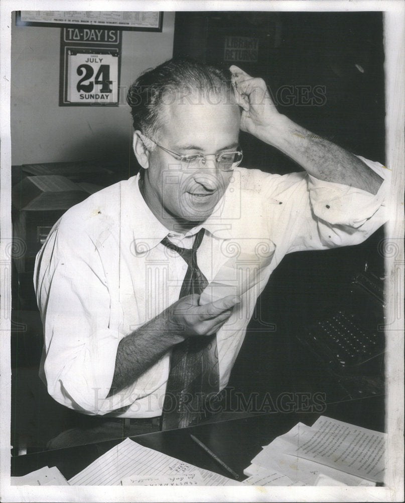 1955 Press Photo Tiny Sun Times Jim Peneff - Historic Images