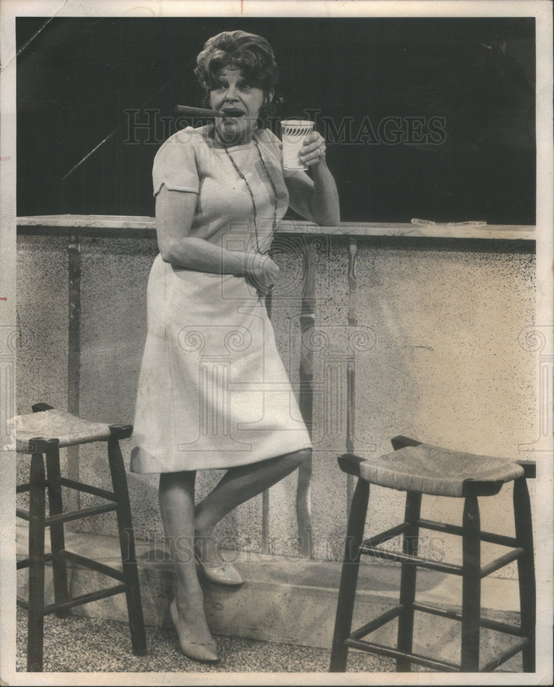 1968 Press Photo Martha Raye Goodbye Charlie - Historic Images