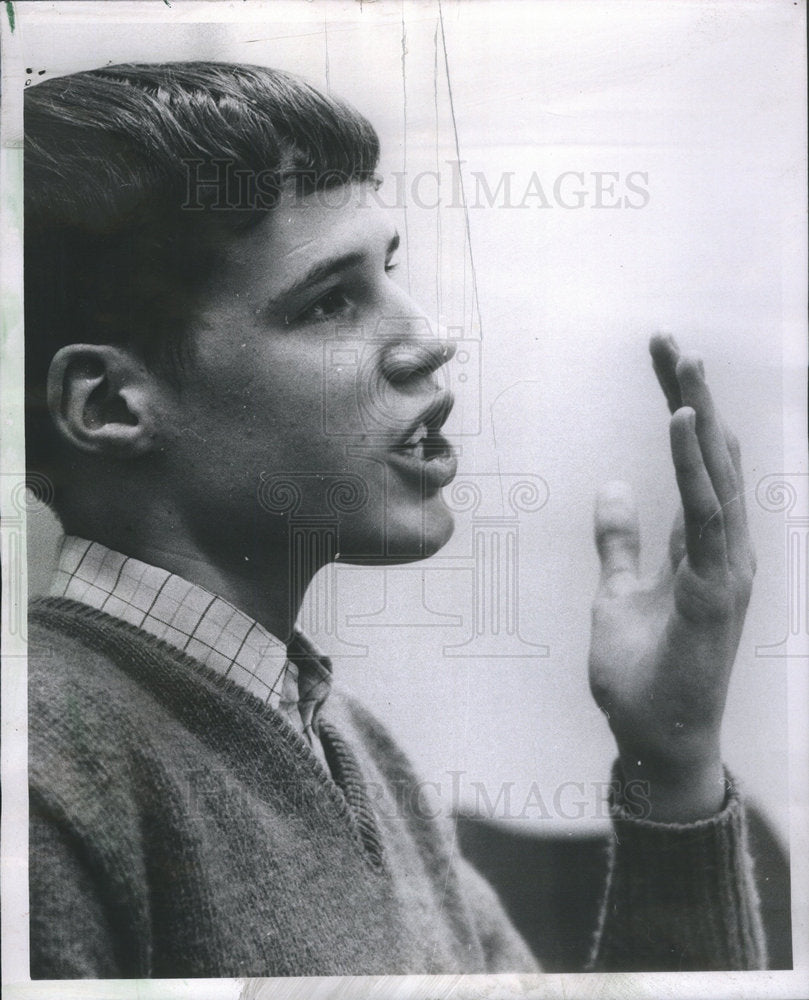 1970 Lyons Township H.S. teen conservative Michael Murphy - Historic Images