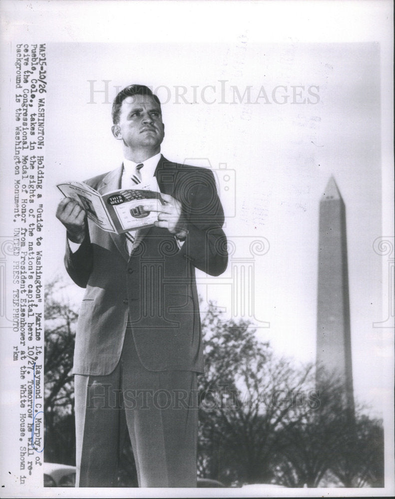 1953 Press Photo Marine Lt. Raymond C. Murphy Wins Congressional Medal Of Honor - Historic Images