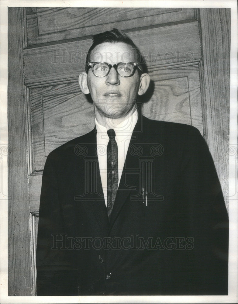 1964 Press Photo Robert A. Murphy Principal  Tanner School Chicago - Historic Images