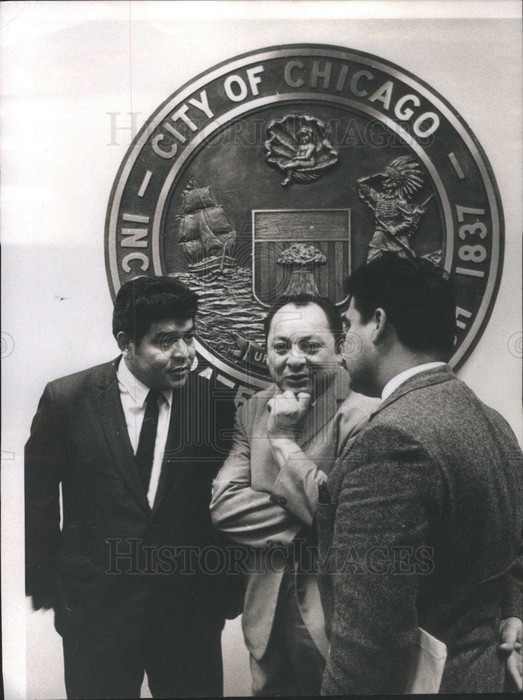 1969 Press Photo Anthony Martinez Ed Campos Eli Baca Midwest Latin American - Historic Images