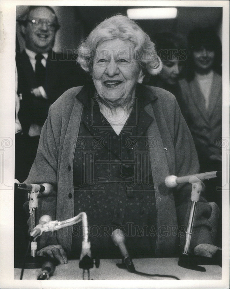 1985 Press Photo Clara Peller American Film & Television Actress - Historic Images
