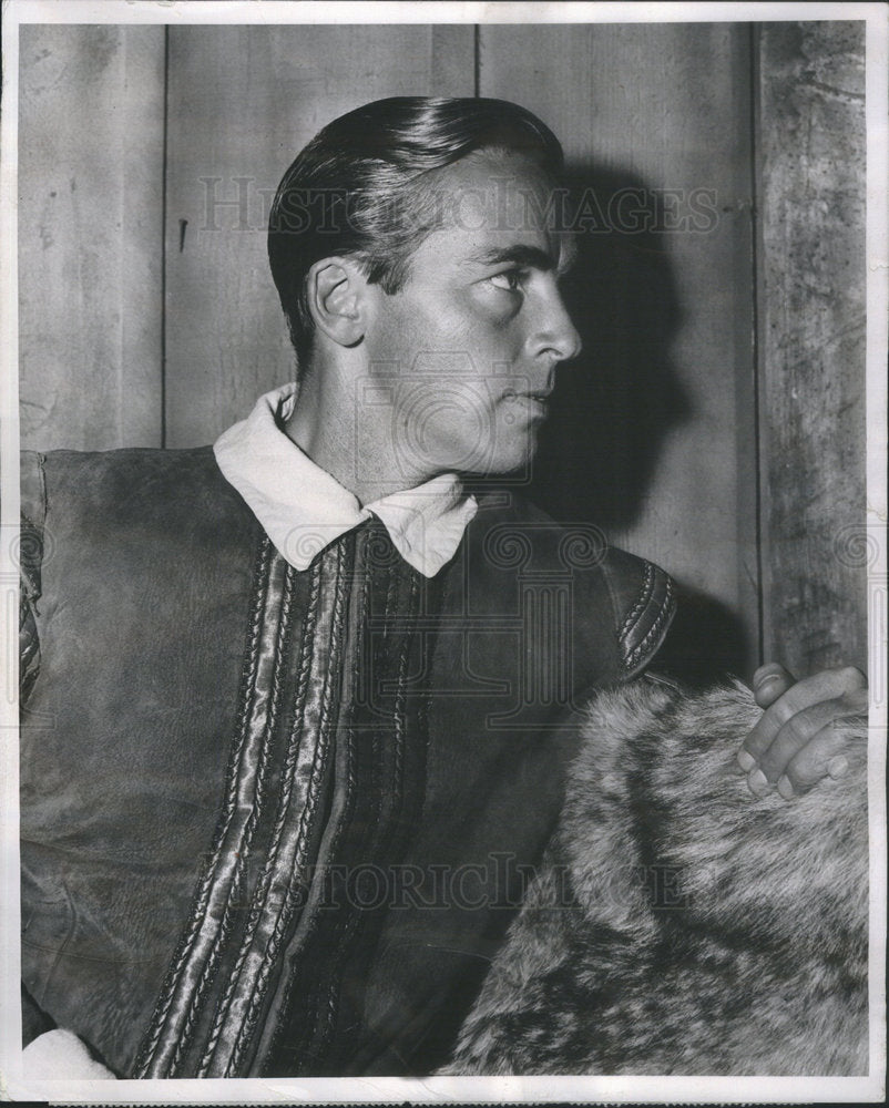 1955 Richard Ney stars in "America's First Great Lady" - Historic Images