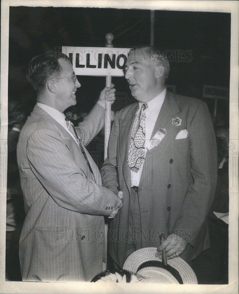 1944 Press Photo State Chairman Kells Greets Nash Democratic Party Illinois - Historic Images