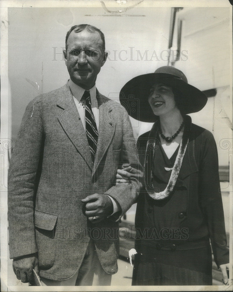 1929 Brigadier General Mosely With Fiancee Dubois Los Angeles - Historic Images