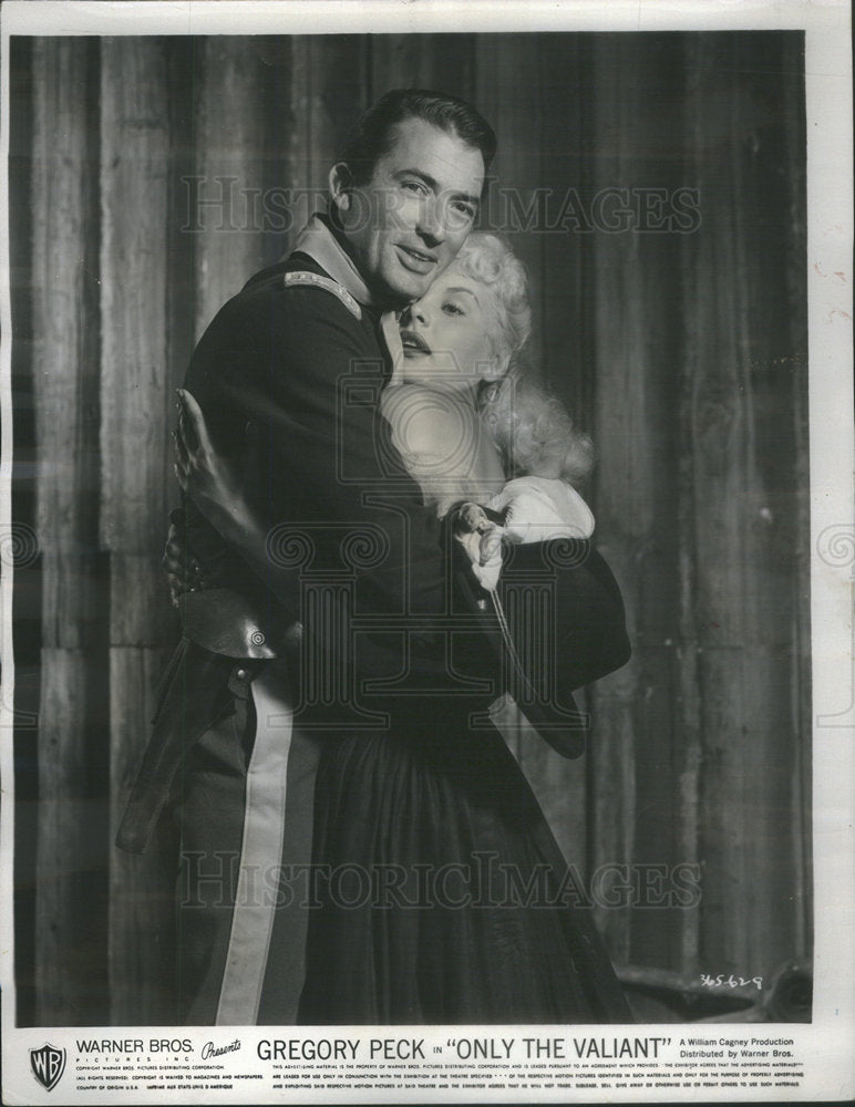 1951 Press Photo Actor Gregory Peck in &quot;Only The Valiant.&quot; - Historic Images