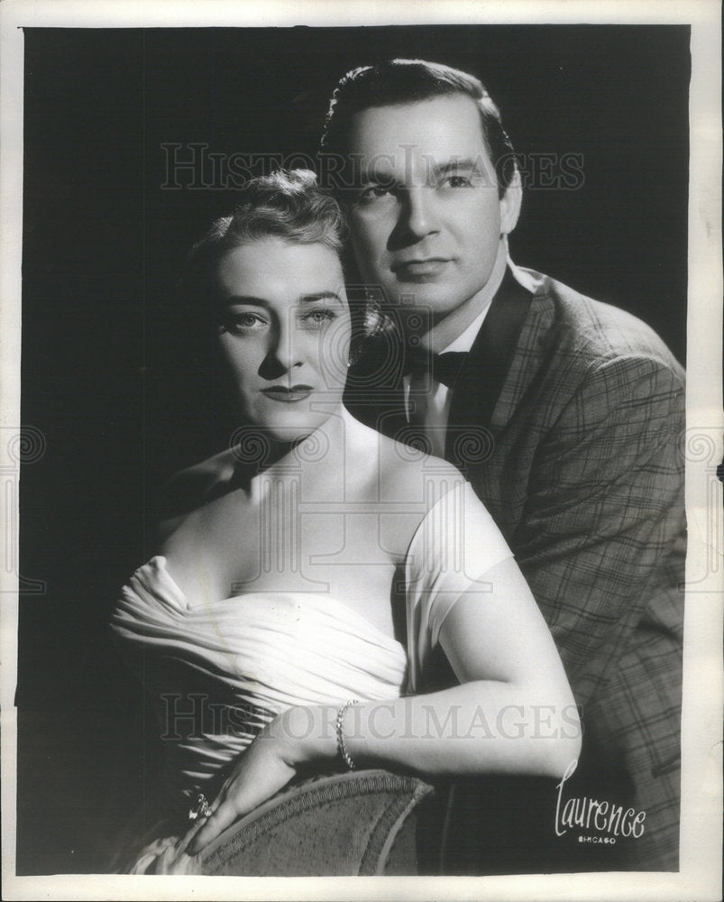 1957 Press Photo Chuck and Phyllis Palmer, Mr. and Mrs, Humor and Harmony - Historic Images