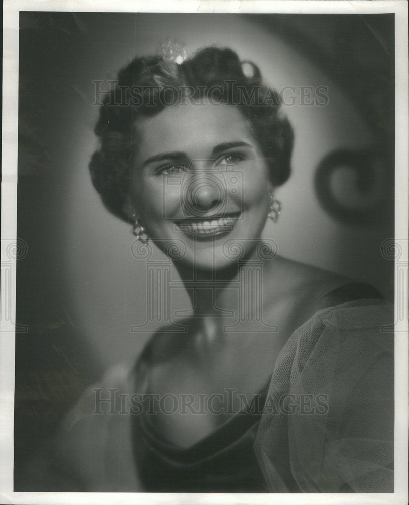 1955 Press Photo Ruth Marie Peterson Like Flotegrate Minnesota - Historic Images