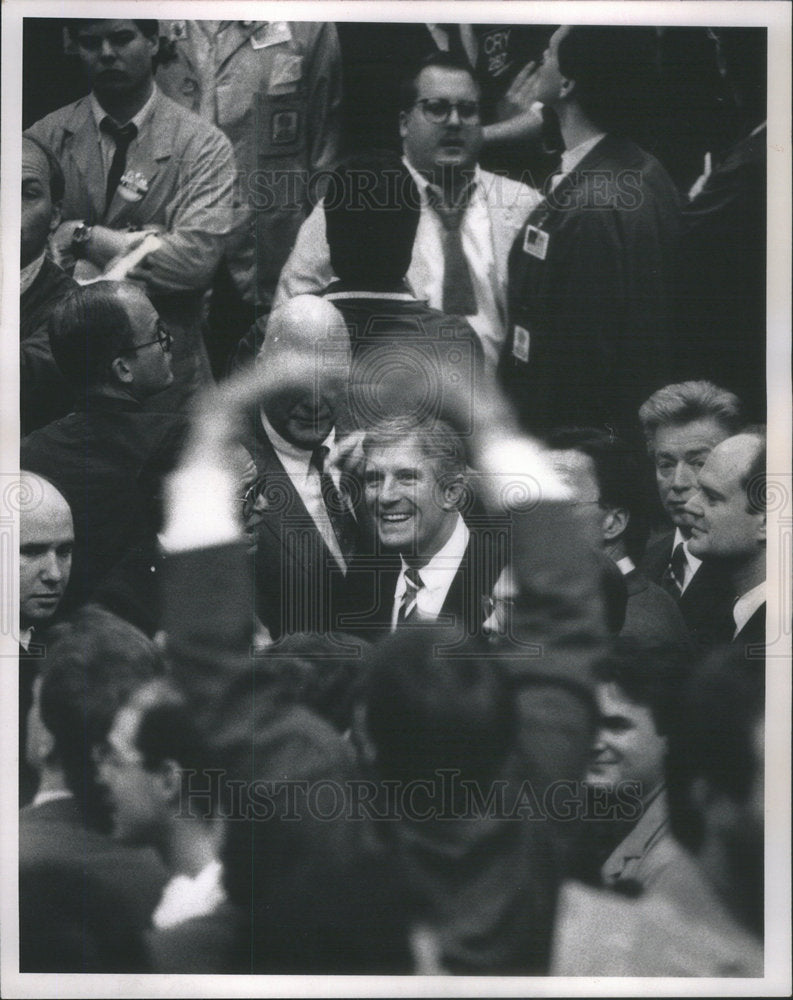 1989 Press Photo Commerce Secretary Robert Mobacher - Historic Images