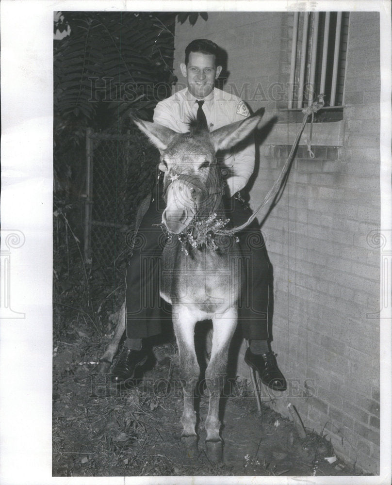 1958 Patrolman Jerry Pardus Albany Park Police-Historic Images