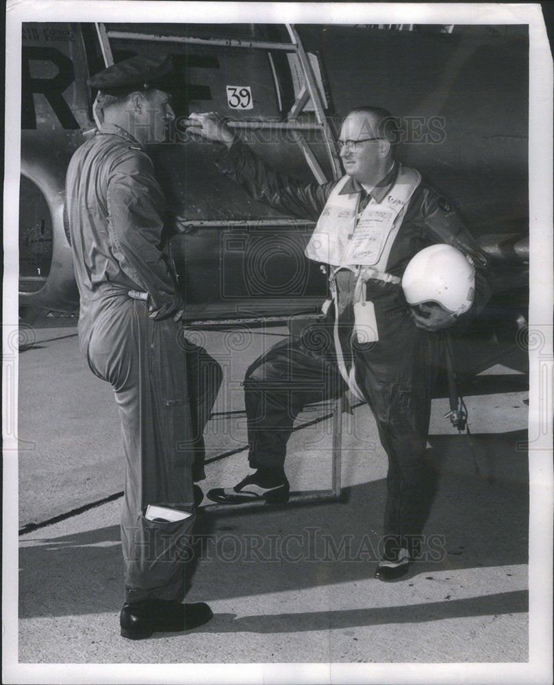 1955 Press Photo Alva Phelps Oliver Corporation Chicago Illinois - Historic Images