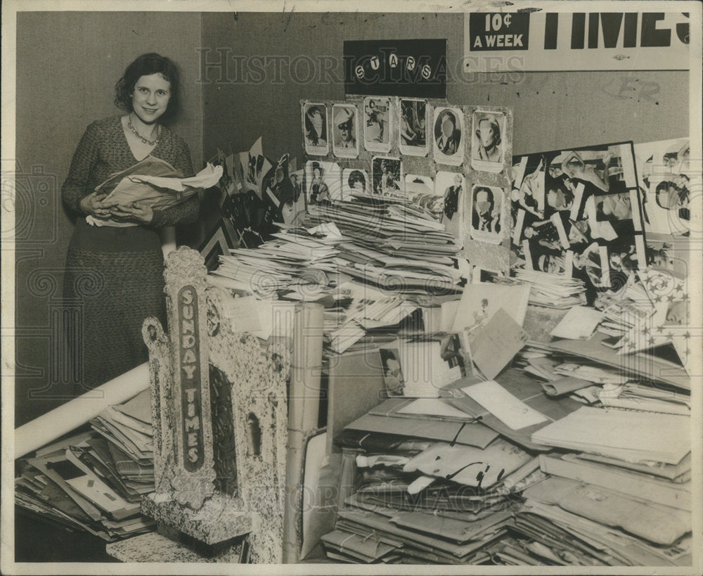 1946 Press Photo Edith Perron Formerly of the Daily Times - Historic Images