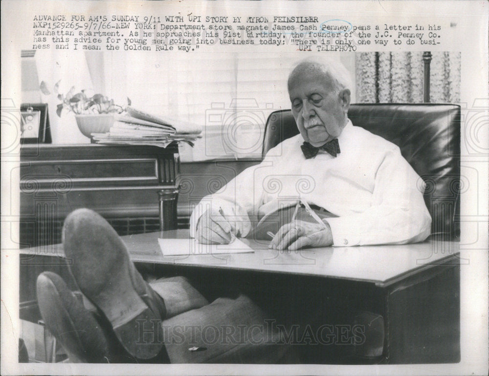 1966 Press Photo Department Store Magnate Penney Writing Letter Apartment - Historic Images