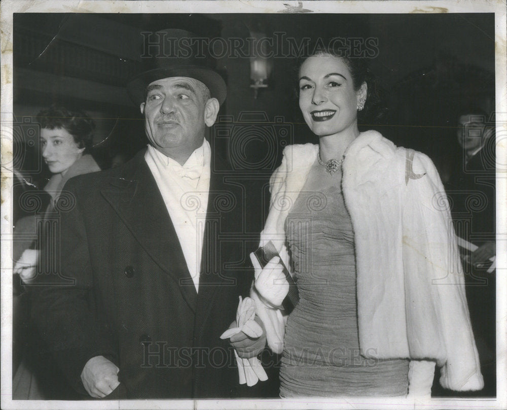 1957 Col.Leon and Carola Mandel - Historic Images