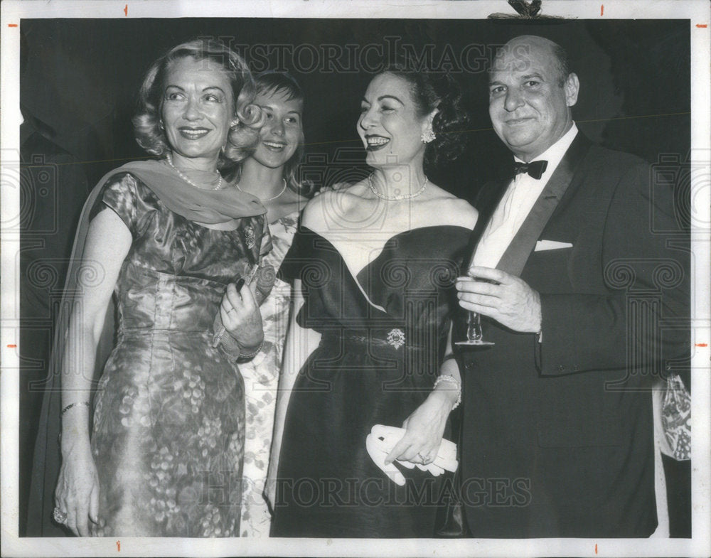 1960 Mrs. Leon Mandel Chicago Business Tycoon Wife - Historic Images