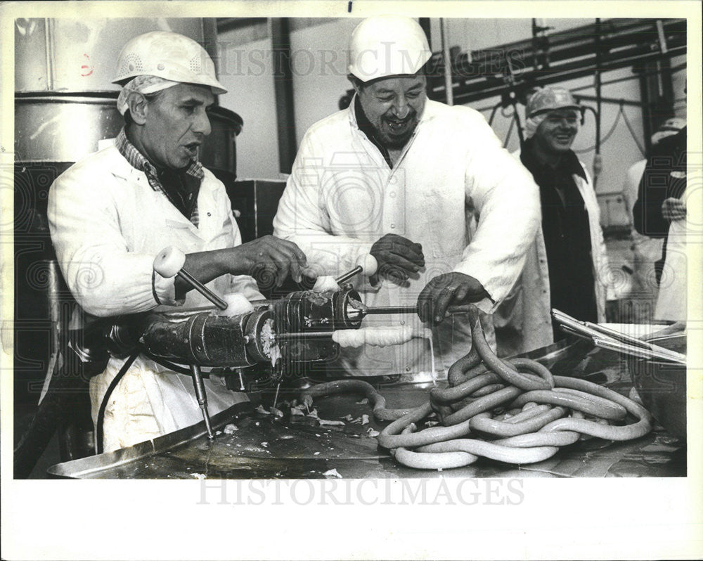 1987 Press Photo Reporter Larry Weintraub and Walter Stepinak - Historic Images