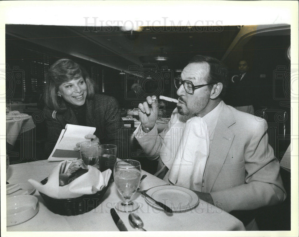 1987 Press Photo Reporter Larry Weintraub and Lynn Pearl - Historic Images