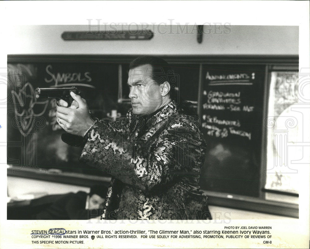 1996 Press Photo Steven Seagal "The Glimmer Man" - Historic Images