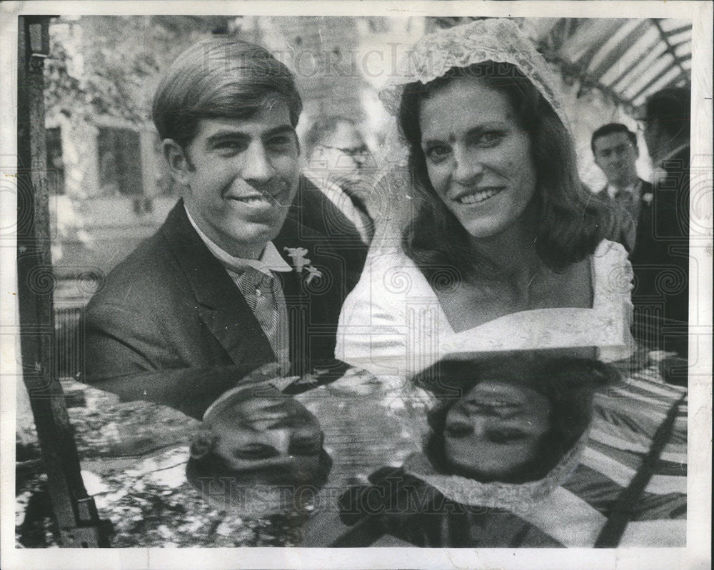 1970 Press Photo Mr. &amp; Mrs. Adam Romeiser Wedding Reflections - Historic Images