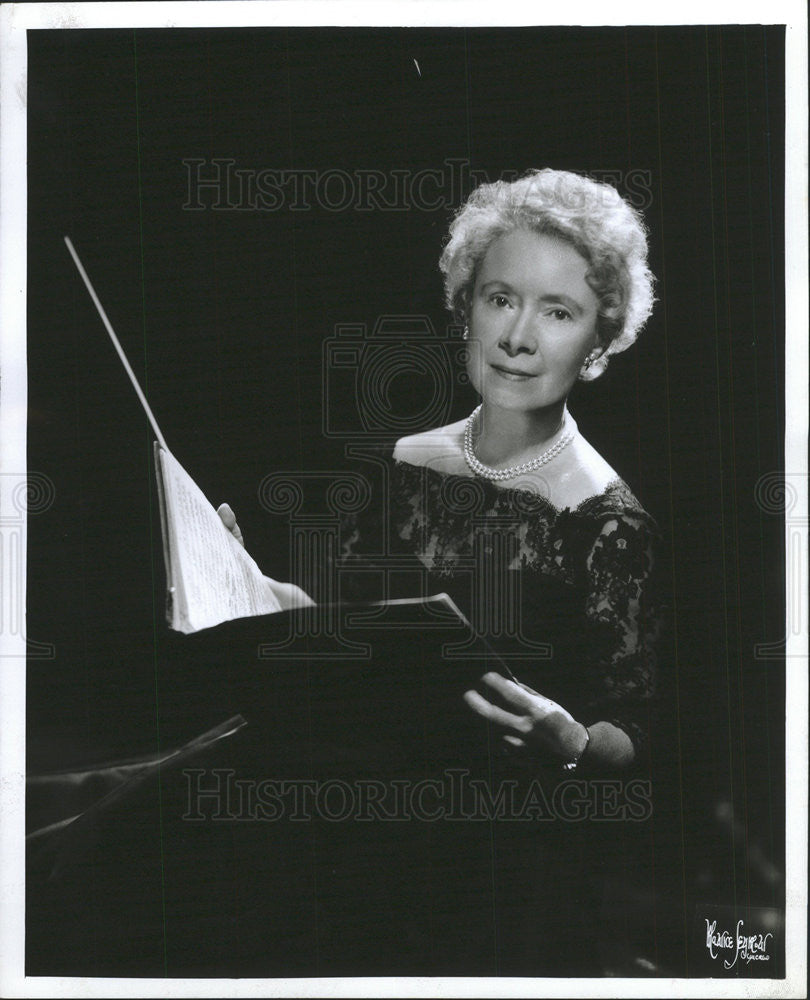 1965 Press Photo Lilian Poenisch ,director - Historic Images