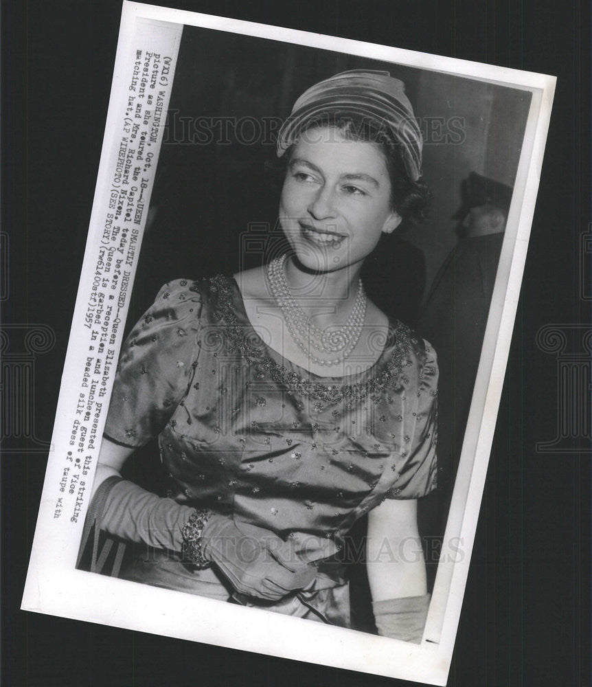 1957 Press Photo Queen Elizabeth II England Royal Family United States Visit - Historic Images