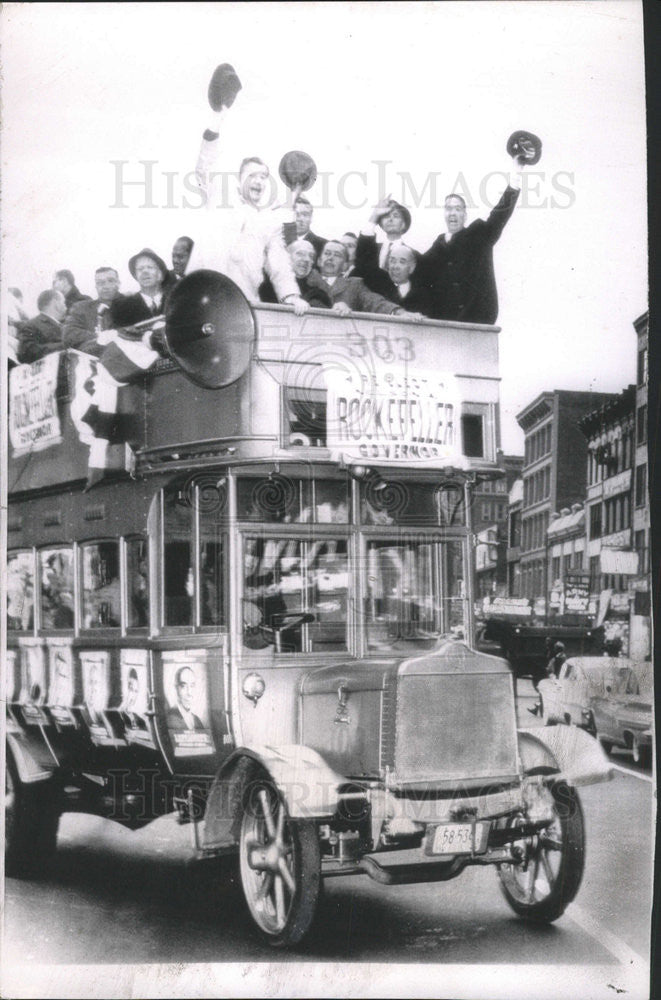 1962 Press Photo Gov. Nelson Rockefeller and his Republican Running Mates Bus - Historic Images