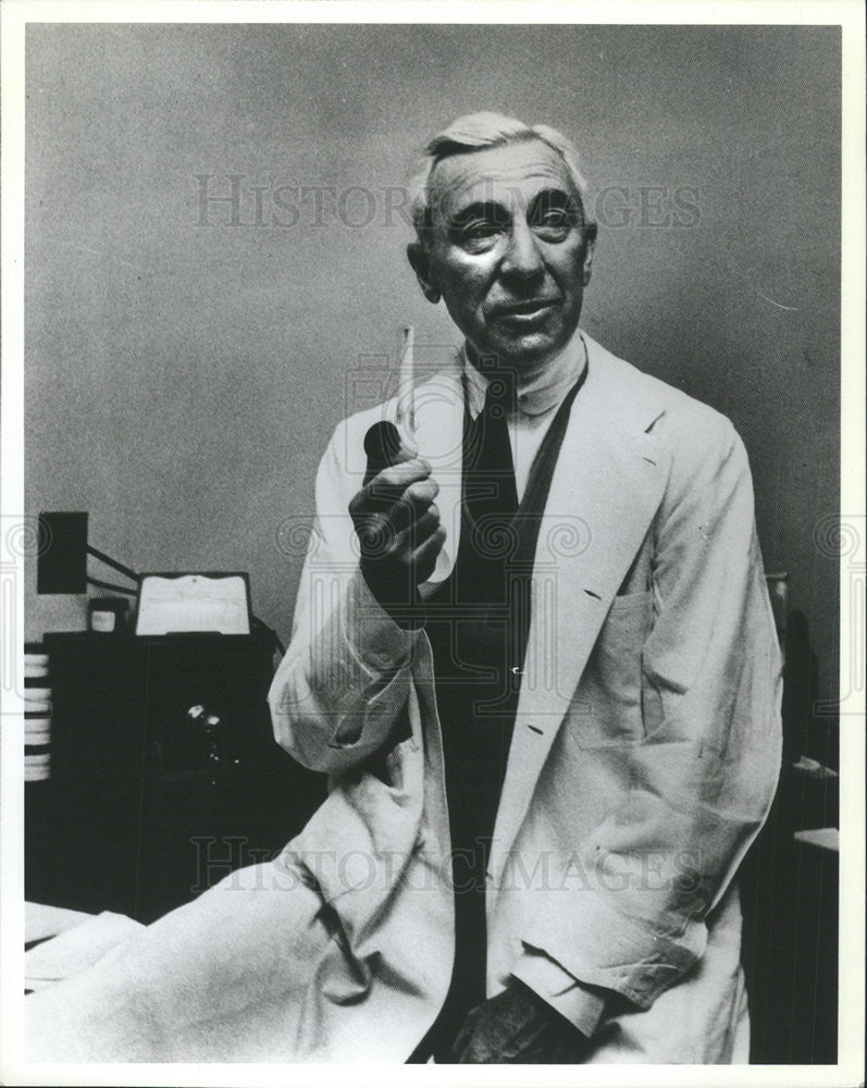 Press Photo
Dr John Rock,scientist - Historic Images