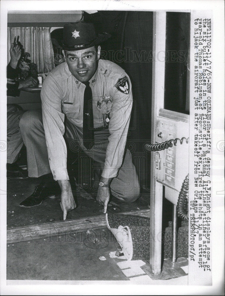 1965 Press Photo Sheriff&#39;s deputy C.W. Knight - Historic Images