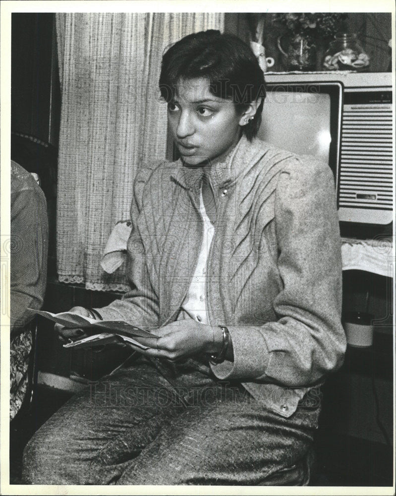 1984 Press Photo Abby Rodriguez, Girlfriend of Mario Rosado - Historic Images