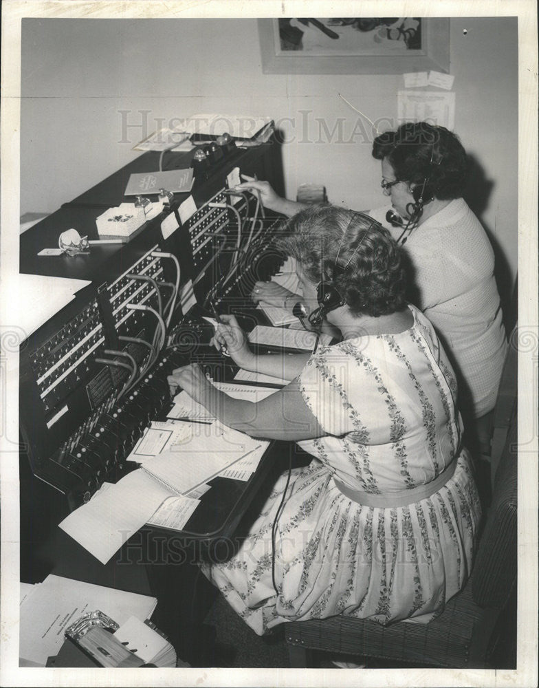 1960 Press Photo New York Governor Nelson Rockefeller Election Campaign Staff - Historic Images