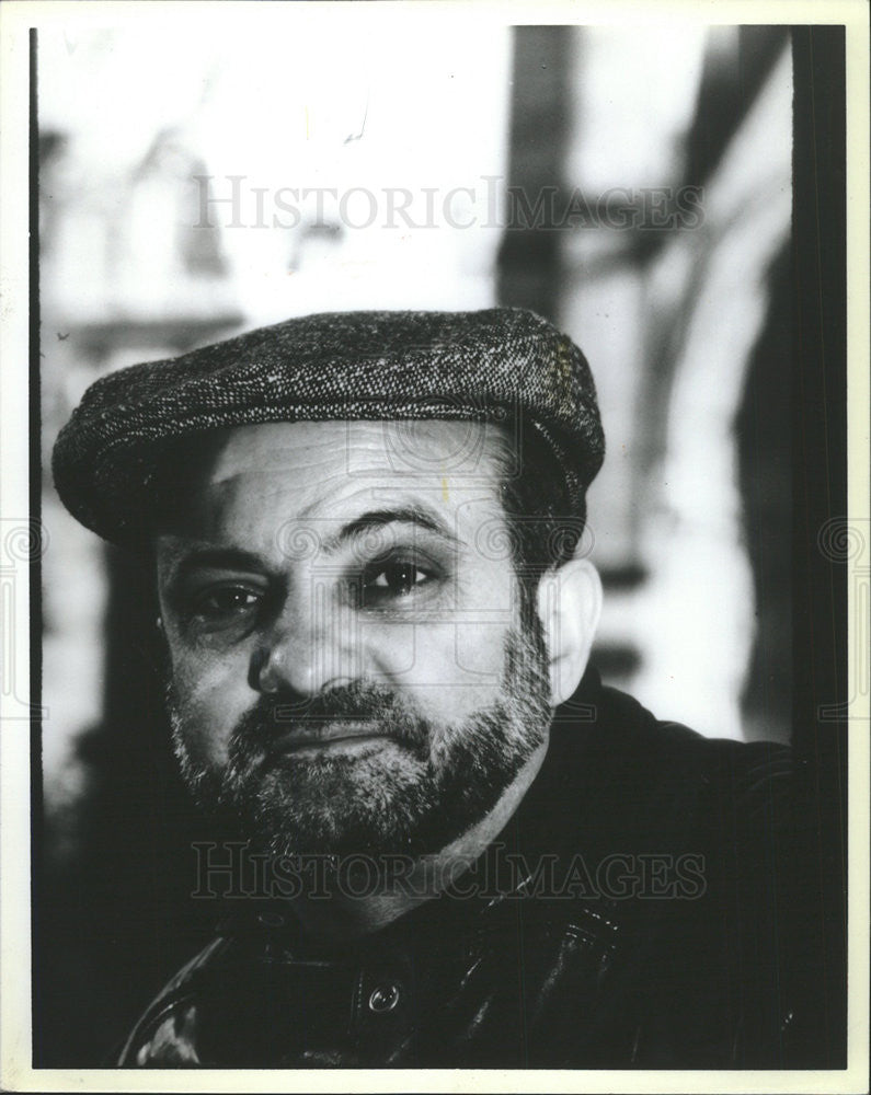 1986 Press Photo Jerry Cirasuolo, home-care attendent for AIDS patients. - Historic Images