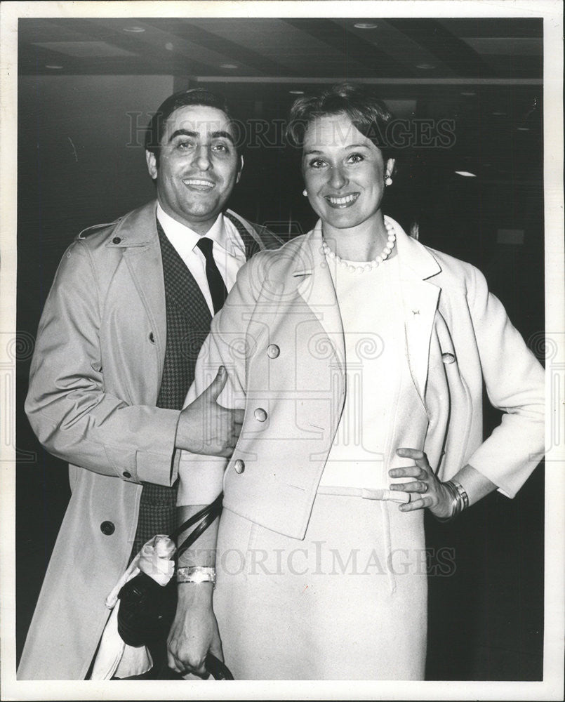 1966 Press Photo Italian tenor Renato Cloni and his wife - Historic Images