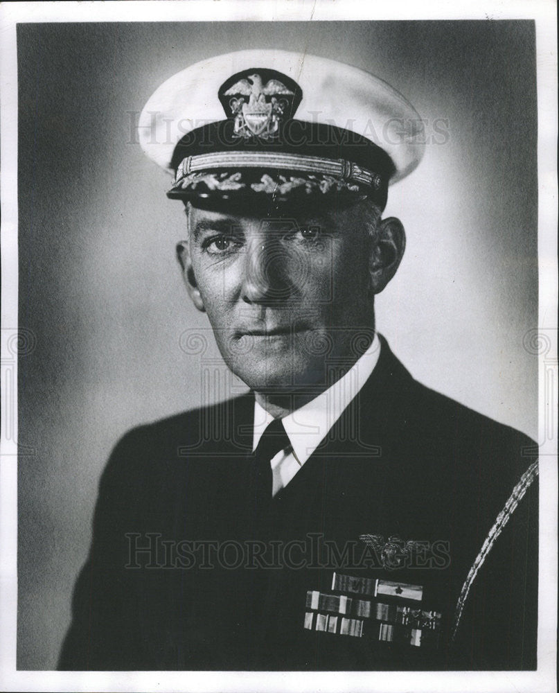 1954 Press Photo T.C. Rodman In Charge Of 178th Navy Anniversary - Historic Images