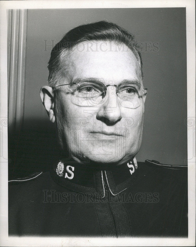 1948 Press Photo Commissioner Donald Mcmillan - Historic Images