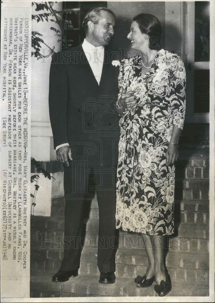 1948 Press Photo Mrs. Mary Elizabeth Whitney and Dr. Cooper Person - Historic Images