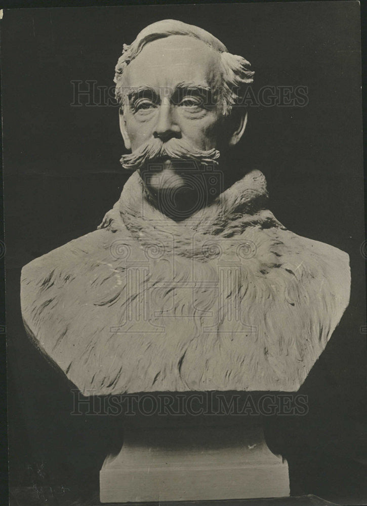1912 Press Photo Bust of Robert Peary by Mr.William Sculptor. - Historic Images