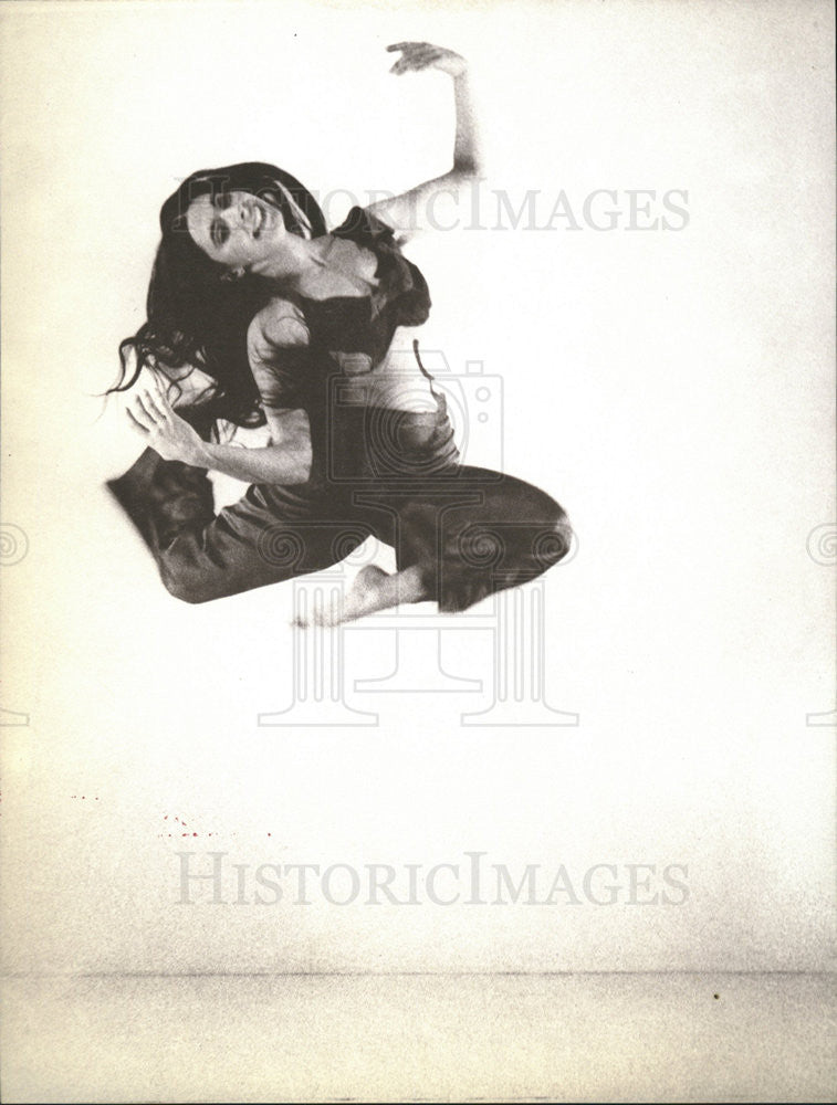 1975 Press Photo Livia Drapkin Trained In Ballet With Craske Farber Slayton Holt - Historic Images