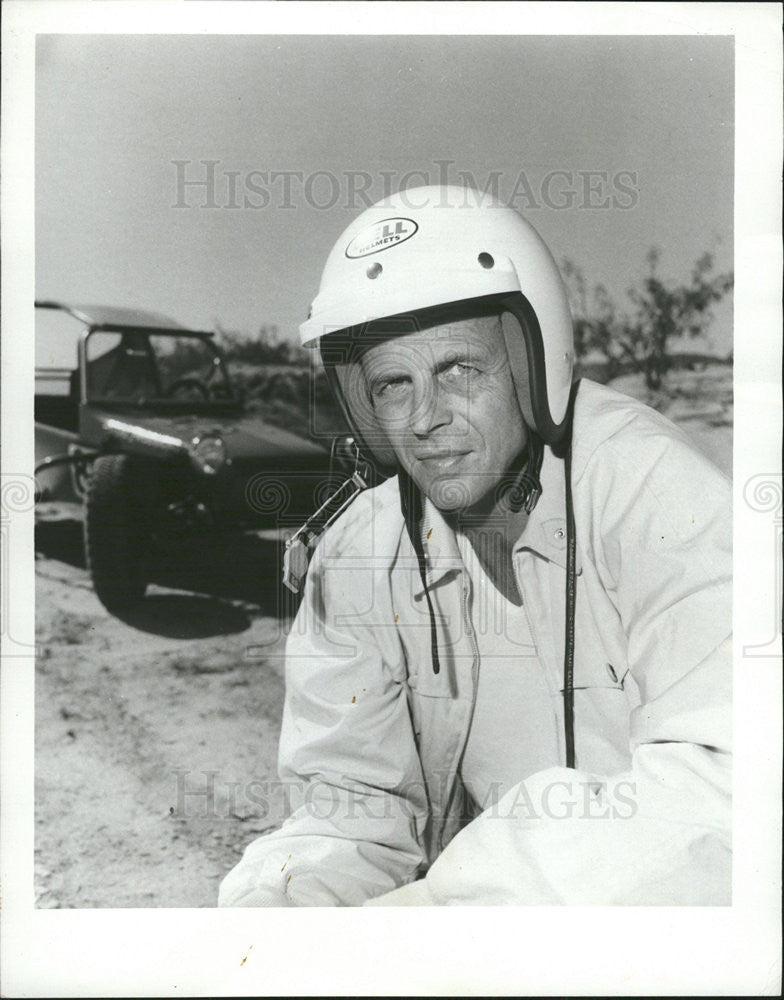 1972 Press Photo George Plimpton in &quot;Plimpton! At the Wheel&quot; - Historic Images