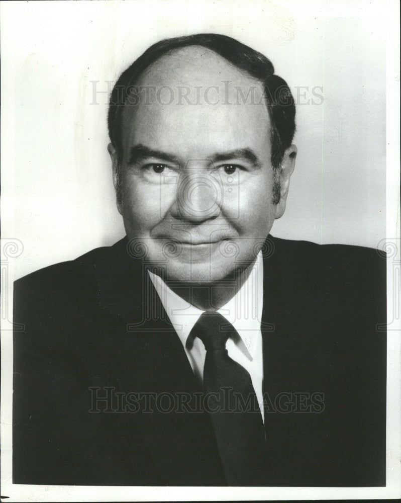 1982 Press Photo James E. Durbin, Pres. of Marriott Hotels - Historic Images