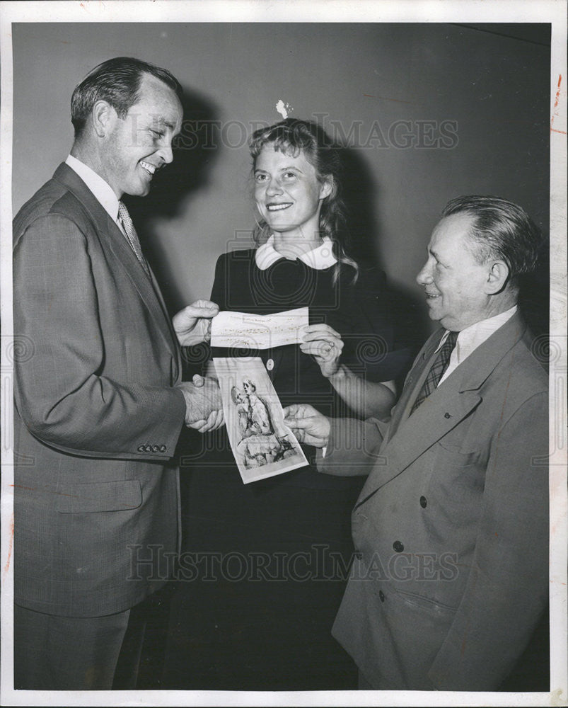 1954 Press Photo MRS. CAROLYN GASSAN PLOCHMAN JACK MCCALL LOUIS RITMAN - Historic Images