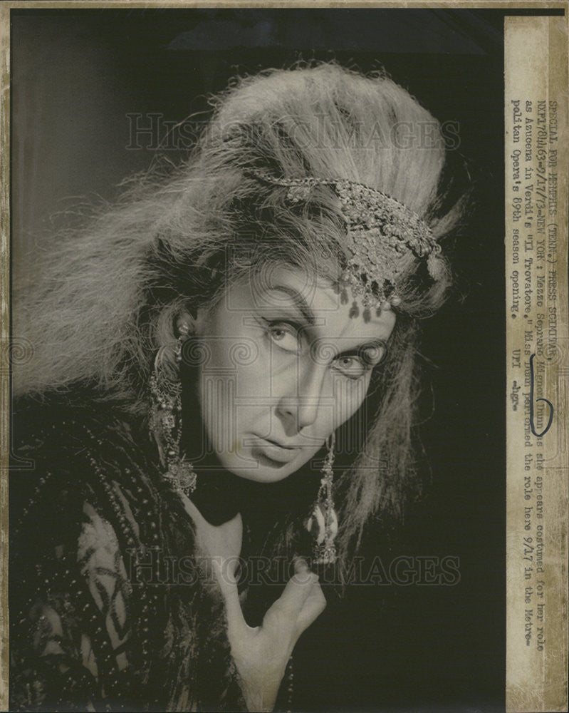 1973 Press Photo Mezzo Soprano Mignin Dunn in costume for &quot;Il Trovatore&quot; - Historic Images