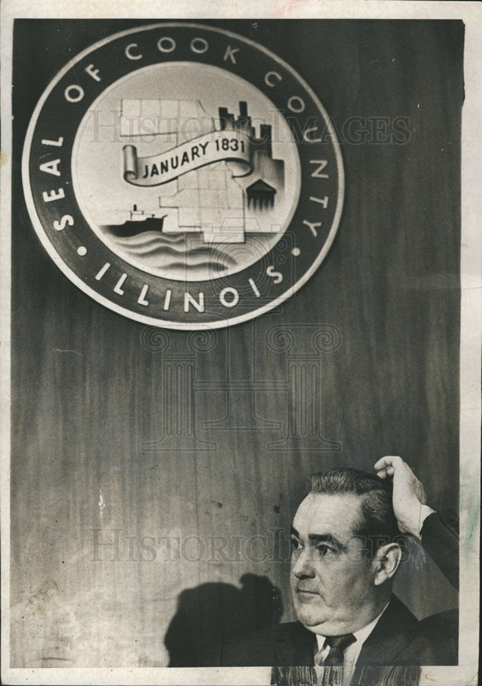 1969 Press Photo George Dunn Presides Over First County Board Meeting - Historic Images