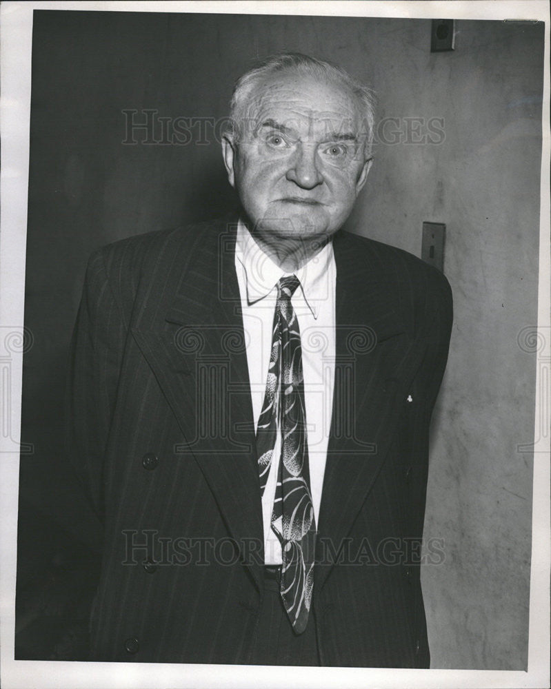 1959 Press Photo Rudolph Churan Almira Savings and Loan Association Robbed - Historic Images