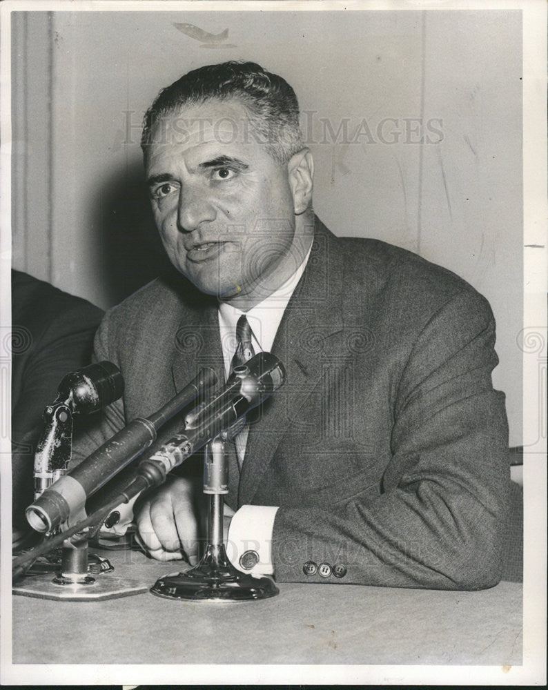 1962 Press Photo San Francisco Mayor George Christopher at press conference - Historic Images