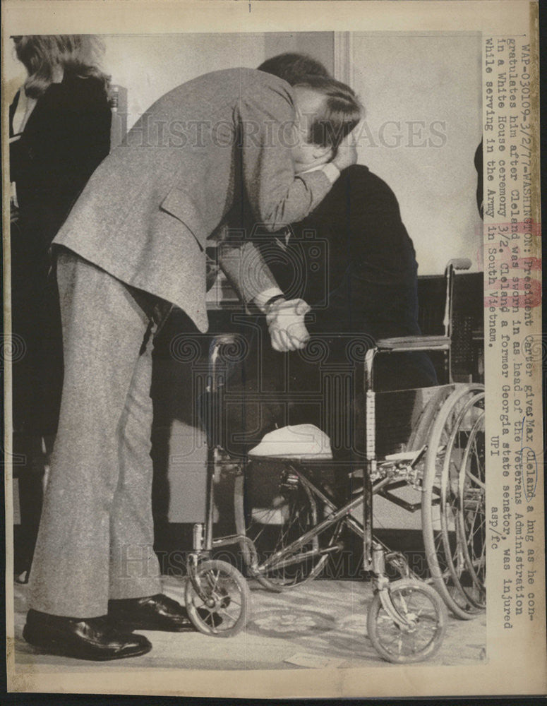 1977 Press Photo Max Cleland - Historic Images